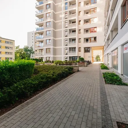 Stare Bielany 2-Bedroom Apartment Warsaw Exterior photo